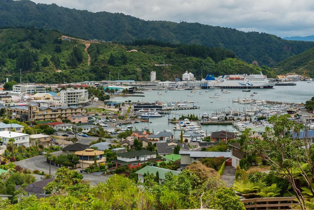 Harbour View Motel
